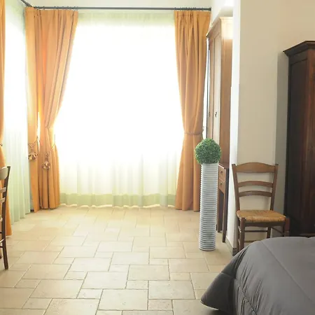 Anna Bed & Breakfast *